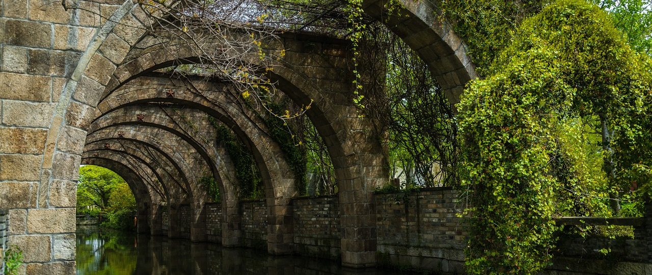 découvrez l'univers pastoral, un monde empreint de tranquillité et de beauté naturelle, où la vie rurale s'harmonise avec la nature. explorez les traditions, les paysages et la sérénité des campagnes qui inspirent artistes et poètes. plongez dans un mode de vie qui valorise la paix, l'authenticité et le lien avec la terre.