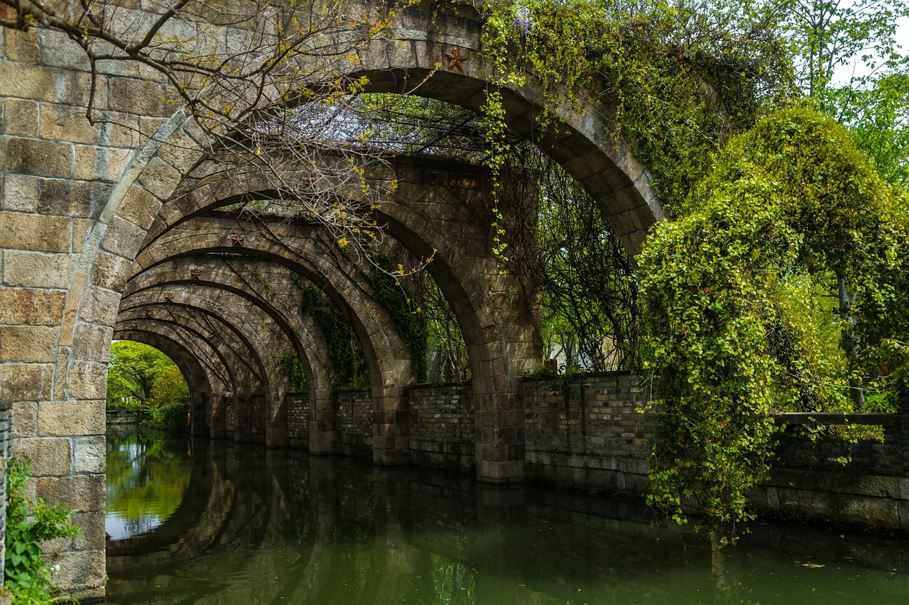 découvrez l'univers pastoral, un monde empreint de tranquillité et de beauté naturelle, où la vie rurale s'harmonise avec la nature. explorez les traditions, les paysages et la sérénité des campagnes qui inspirent artistes et poètes. plongez dans un mode de vie qui valorise la paix, l'authenticité et le lien avec la terre.