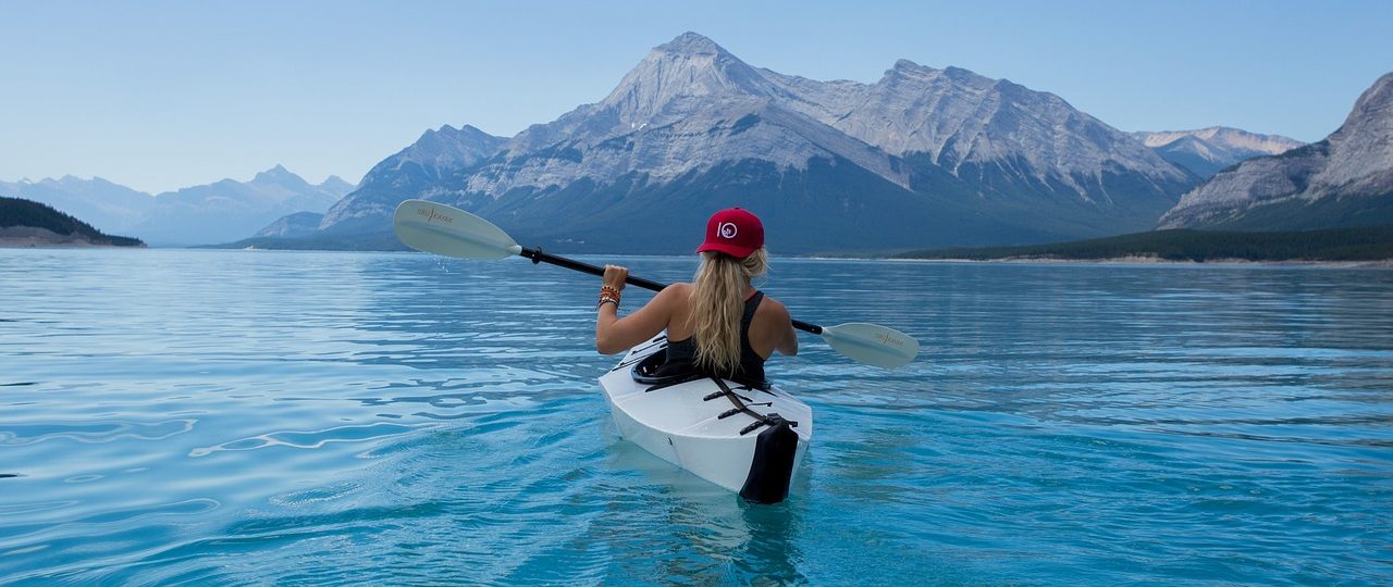 découvrez l'univers captivant des micro-aventures : des escapades courtes et accessibles pour s'évader de la routine quotidienne. partez à la rencontre de la nature, explorez des endroits inexplorés et vivez des moments authentiques sans nécessiter de grands déplacements. transformez votre quotidien en une série de petites aventures mémorables!