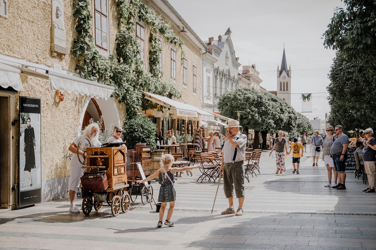 découvrez notre guide complet sur les festivals : de la musique aux arts en passant par la gastronomie, explorez les événements incontournables à ne pas manquer cette année. plongez dans des expériences uniques à travers le monde, et préparez-vous à fêter la culture et la créativité dans une ambiance festive.