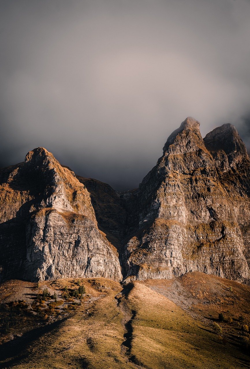 découvrez la beauté des paysages à travers le monde. de majestueuses montagnes aux plages ensoleillées, explorez des horizons variés qui éveillent vos sens et nourrissent votre esprit d'aventure.