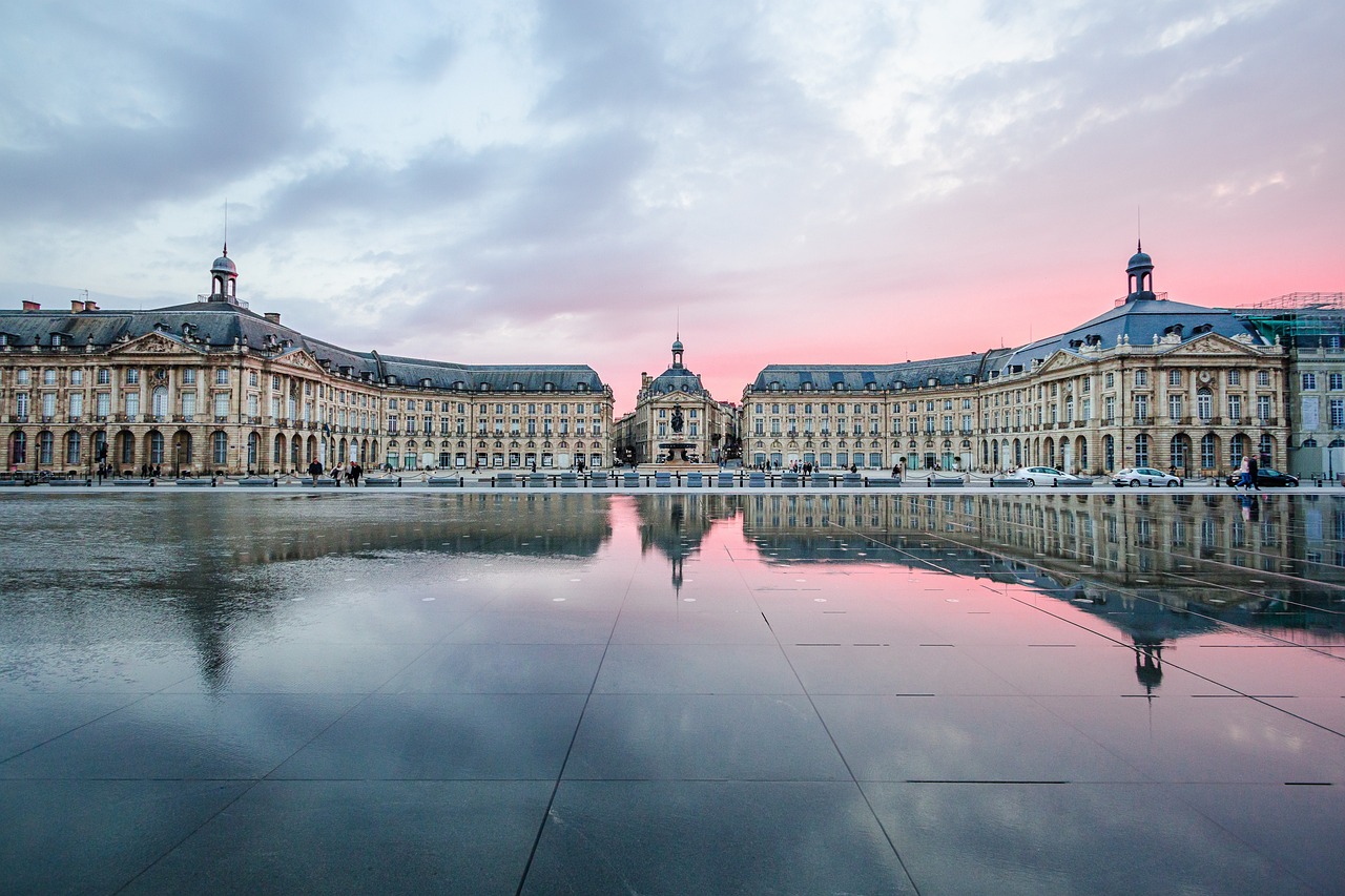 découvrez des destinations familiales idéales pour des vacances inoubliables avec vos proches. explorez des lieux riches en activités, adaptés à tous les âges, où petits et grands pourront s'amuser, apprendre et créer des souvenirs ensemble.