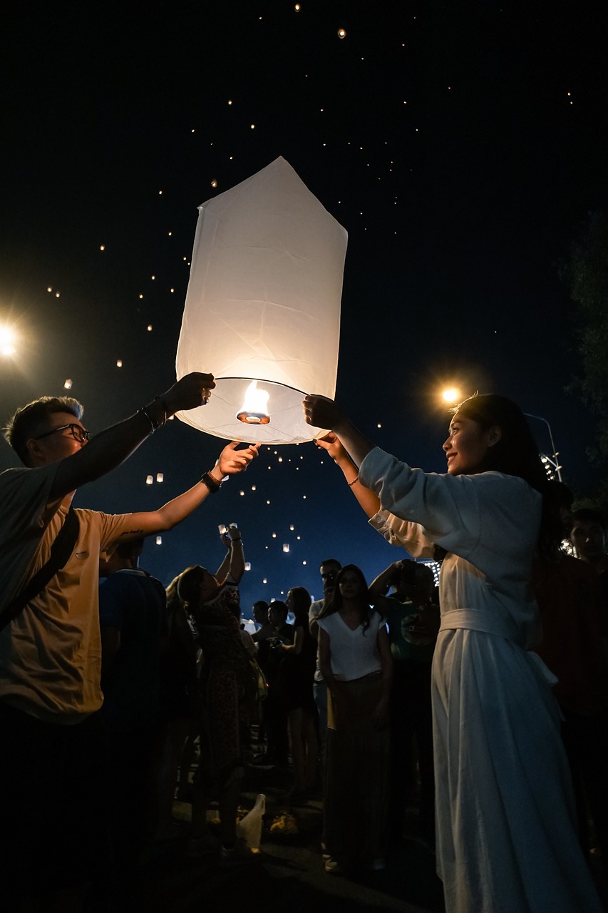 découvrez les festivals incontournables qui célèbrent la musique, l'art et la culture à travers le monde. plongez dans une expérience unique où ambiance festive et découvertes artistiques se rencontrent, pour des moments inoubliables.