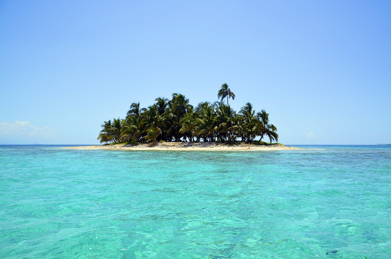 découvrez des îles paradisiaques où le soleil brille toute l'année, les plages de sable blanc s'étendent à perte de vue et les eaux turquoise invitent à la plongée. évadez-vous vers ces destinations idylliques pour vivre des moments inoubliables au cœur de la nature.