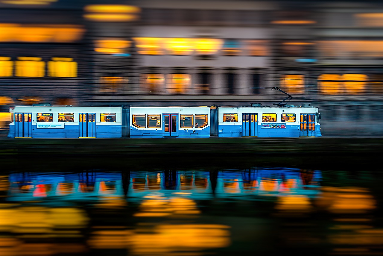 découvrez l'art de voyager en train à travers des paysages époustouflants, des services de qualité et une expérience immersive. explorez des villes, des cultures et des panoramas tout en profitant du confort d'un voyage en train.