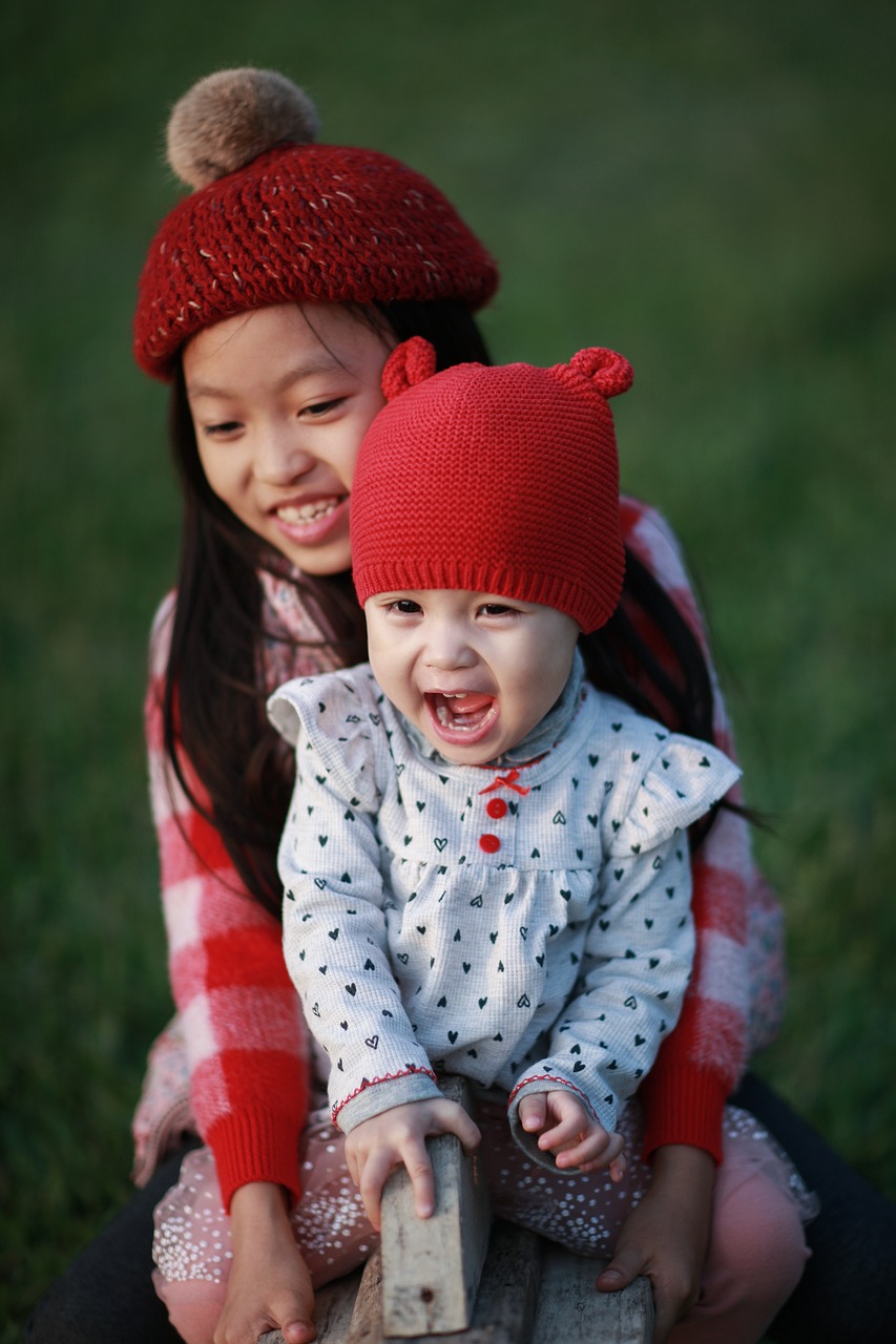 découvrez des conseils essentiels pour voyager en toute sécurité avec vos enfants. apprenez à préparer votre voyage, à choisir les bonnes destinations et à assurer la sécurité de vos petits aventuriers tout au long de votre périple.