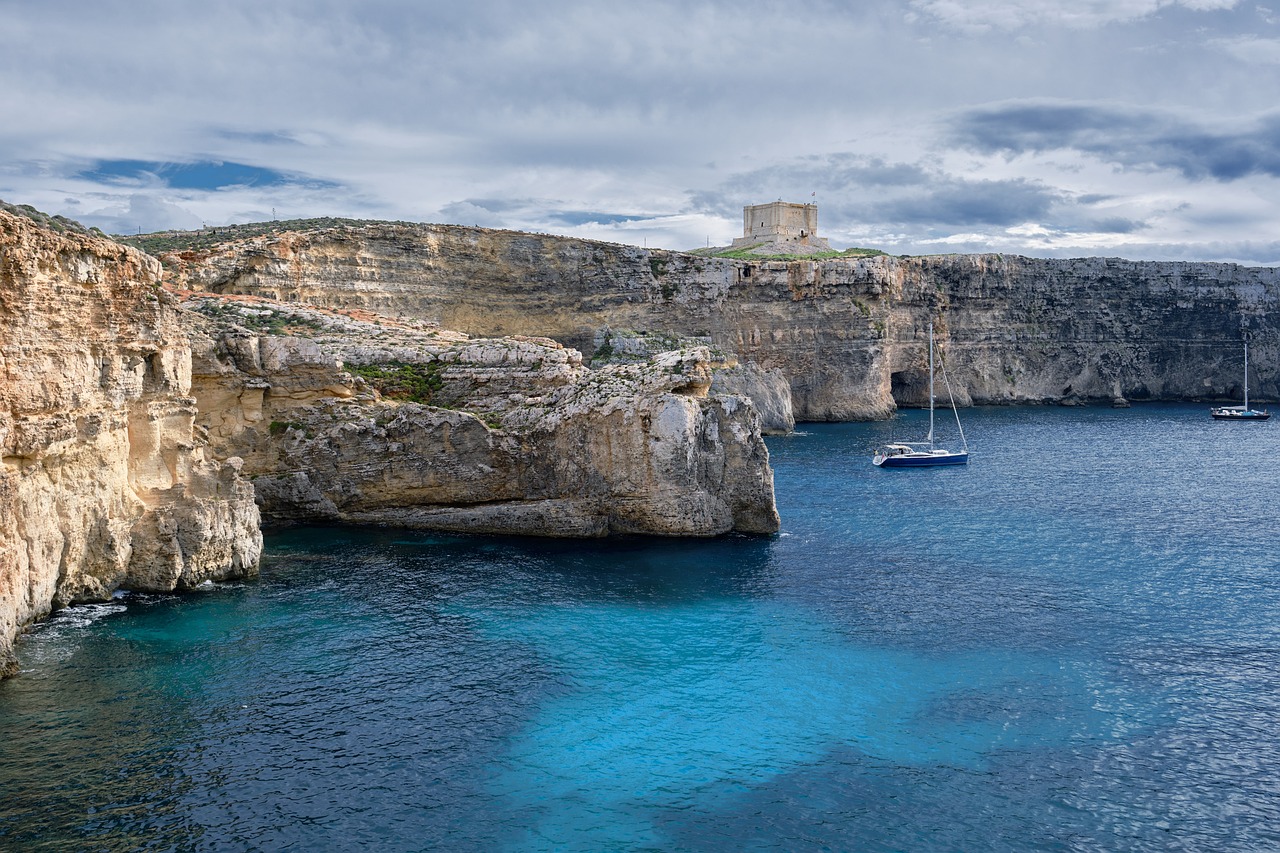 découvrez les voyages intergénérationnels, une expérience enrichissante qui renforce les liens familiaux à travers des aventures partagées. explorez des destinations adaptées à tous les âges et créez des souvenirs inoubliables ensemble.