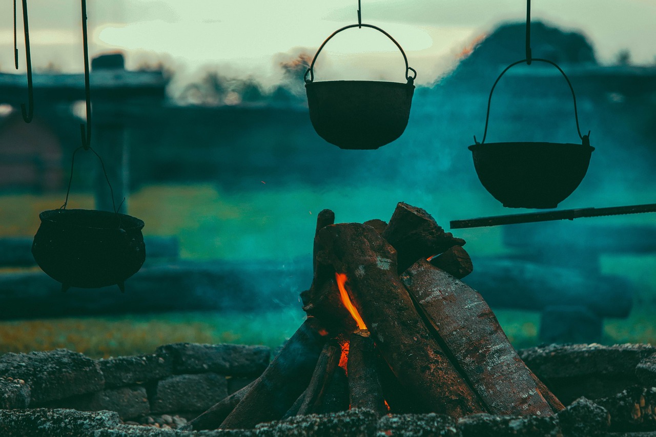 découvrez l'expérience unique du camping en pleine nature. profitez d'activités extérieures, créez des souvenirs inoubliables en famille ou entre amis et reconnectez-vous avec l'environnement. que vous soyez amateur de tentes, caravanes ou camping sauvage, trouvez l'escapade idéale pour des vacances ressourçantes.