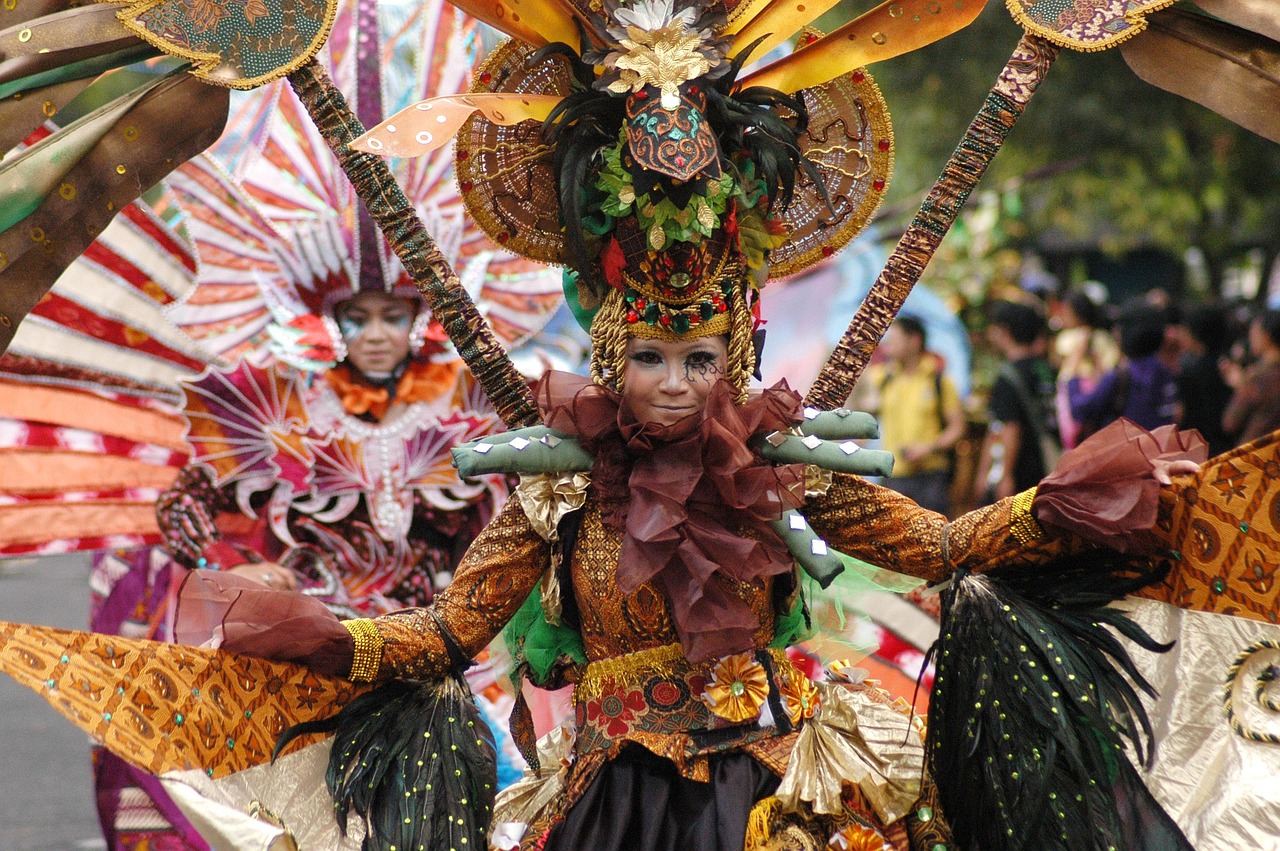 découvrez la richesse de la culture locale : traditions, art, gastronomie et événements qui font vibrer notre communauté. plongez au cœur de l'authenticité et de la créativité, et vivez des expériences uniques qui vous rapprochent de nos racines culturelles.