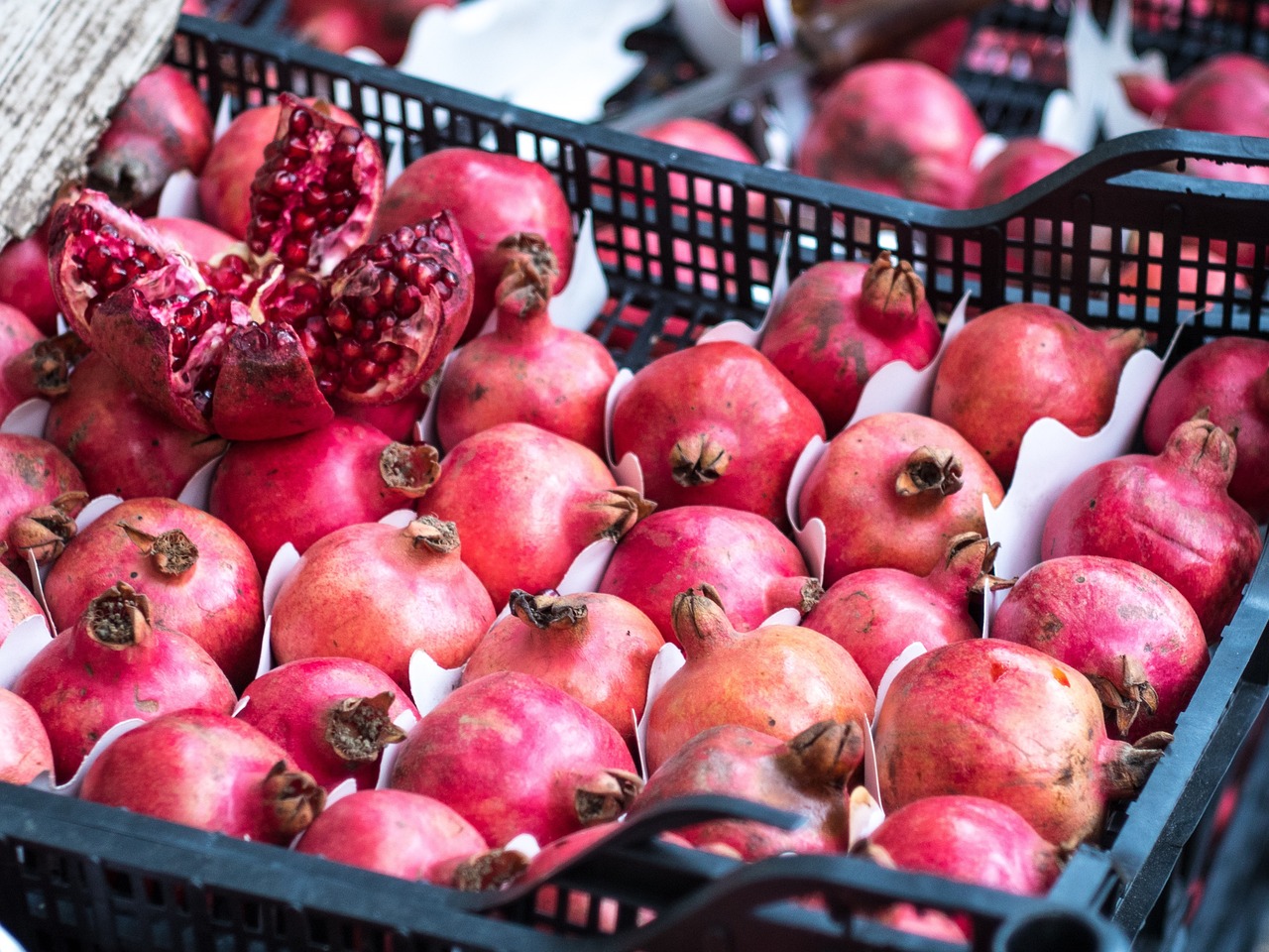 découvrez l'importance et les bienfaits des ingrédients locaux, riches en saveurs et en fraîcheur. explorez comment ces produits naturels soutiennent l'agriculture durable et garantissent une cuisine authentique et respectueuse de l'environnement.