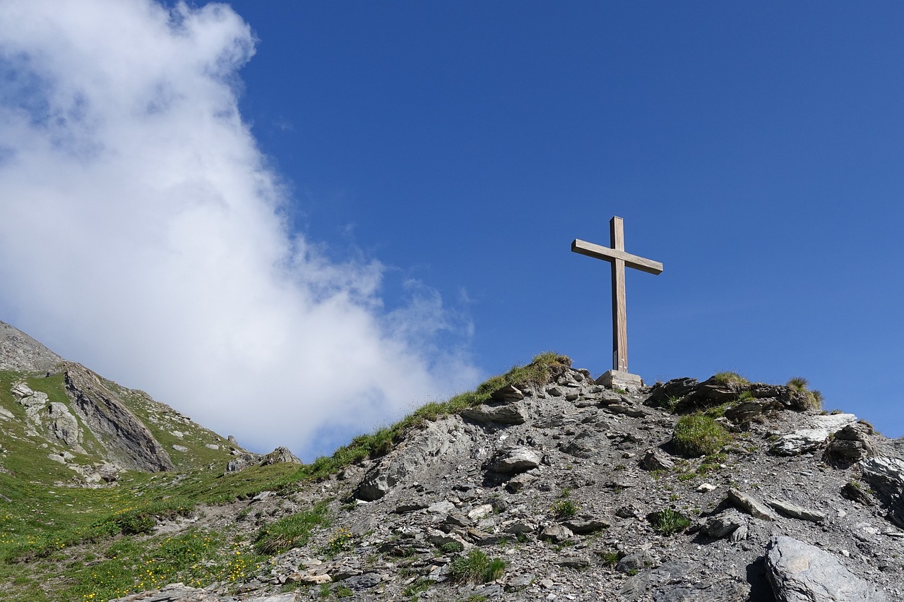 découvrez l'essence spirituelle et culturelle des pèlerinages à travers le monde. des chemins sacrés aux traditions ancestrales, explorez des expériences uniques qui nourrissent l'âme et enrichissent la vie.