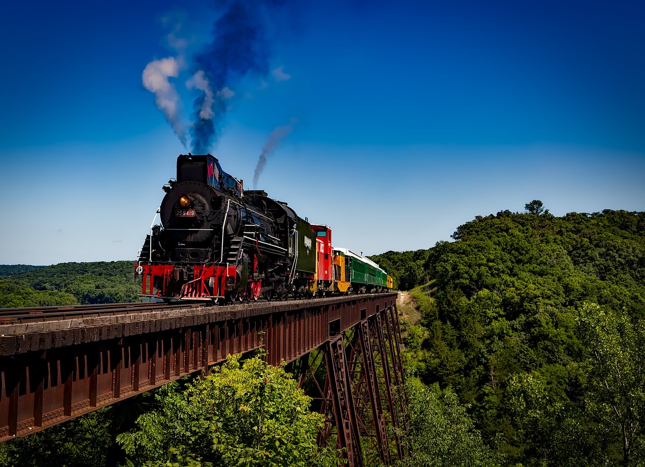 découvrez nos astuces essentielles pour voyager en train : conseils pour un confort optimal, gestion des réservations, et astuces pour profiter pleinement de votre voyage en train.