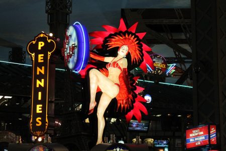 découvrez la vie nocturne palpitante avec nos conseils sur les meilleures soirées, clubs, bars et événements. plongez dans l'ambiance festive et vibrante de la nuit !