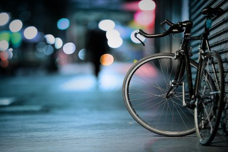 découvrez l'aventure ultime à vélo avec notre guide complet sur le voyage à vélo. explorez des paysages époustouflants, des itinéraires passionnants et des conseils pratiques pour profiter pleinement de votre expérience de cycliste. que vous soyez un amateur ou un expert, préparez-vous à pédaler vers des souvenirs inoubliables.