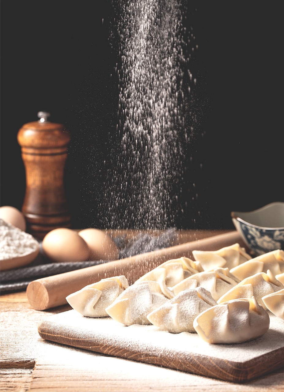 découvrez une expérience culinaire inédite avec notre cuisine authentique, où chaque plat raconte une histoire et célèbre les saveurs du monde. plongez dans un voyage gustatif unique et savourez des recettes traditionnelles préparées avec passion.