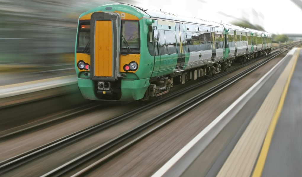 découvrez le plaisir du voyage en train : une expérience confortable, écologique et riche en paysages. explorez des destinations uniques tout en profitant du meilleur du rail.