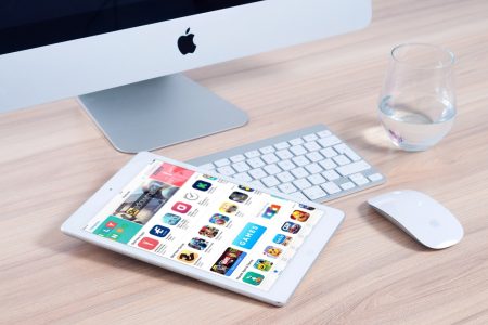 découvrez les meilleures applications de voyage hors ligne pour planifier vos aventures sans connexion internet. profitez d'itinéraires personnalisés, de cartes interactives et de conseils locaux accessibles à tout moment, où que vous soyez. préparez votre voyage en toute sérénité avec ces outils pratiques et essentiels.